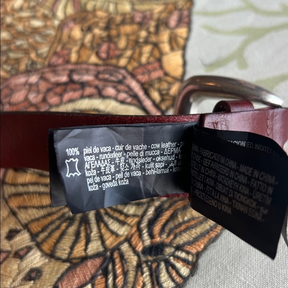 Zara Burgundy Leather Silver Heart-Studded Belt - Picture 5 of 5